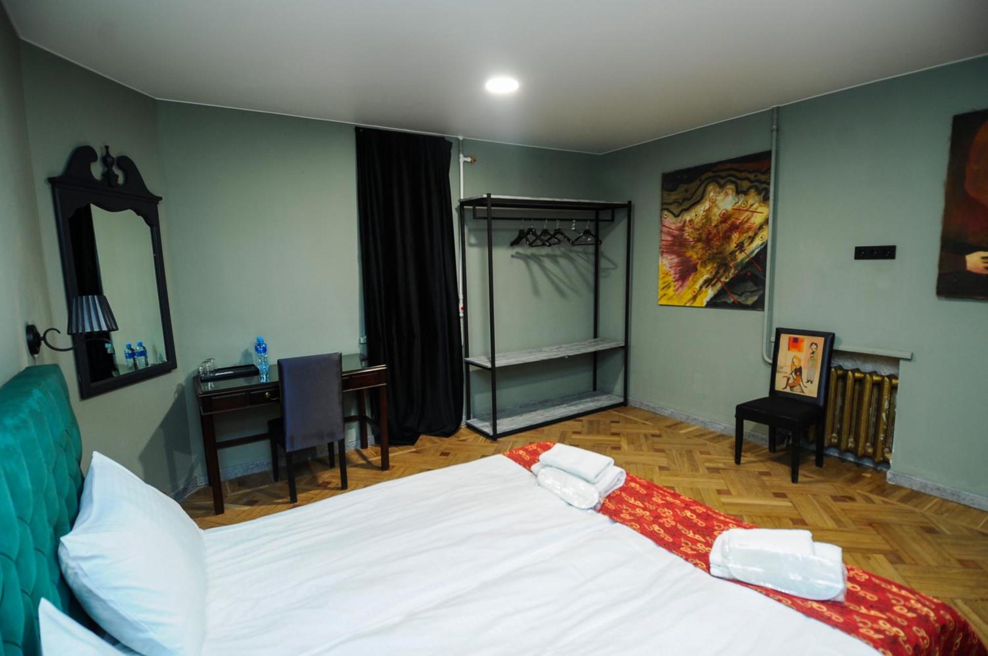 Art Hotel Home Tbilisi Exterior foto