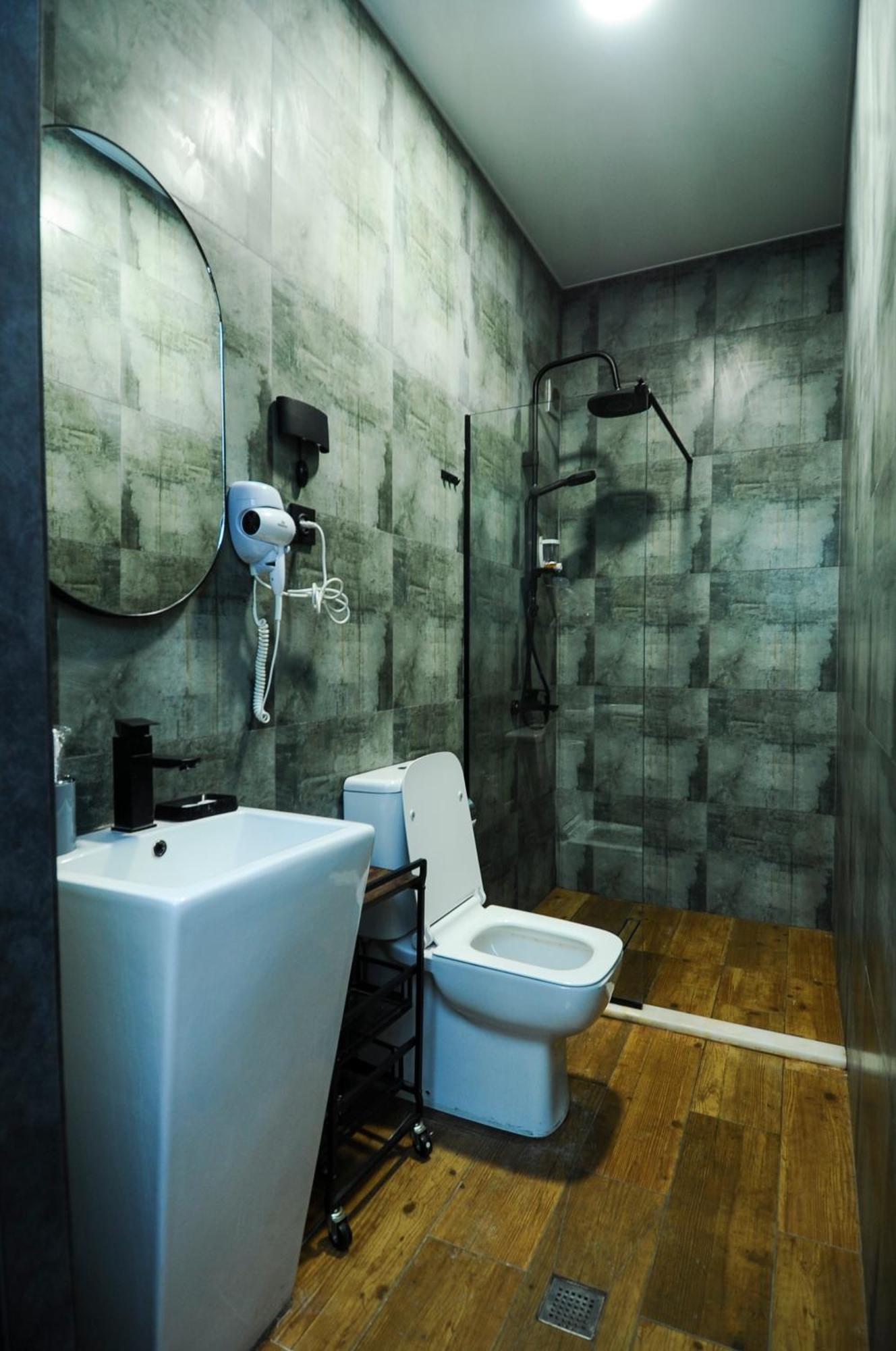 Art Hotel Home Tbilisi Exterior foto